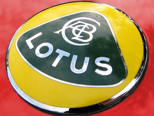 Lotus Restauration Automobile 3